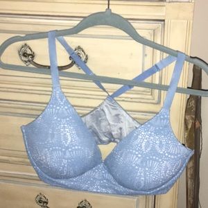 Victoria Secret Body by VS. 38DD. Sky blue